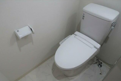 【トイレ】 | プラティーク高円寺 | 温水洗浄便座。