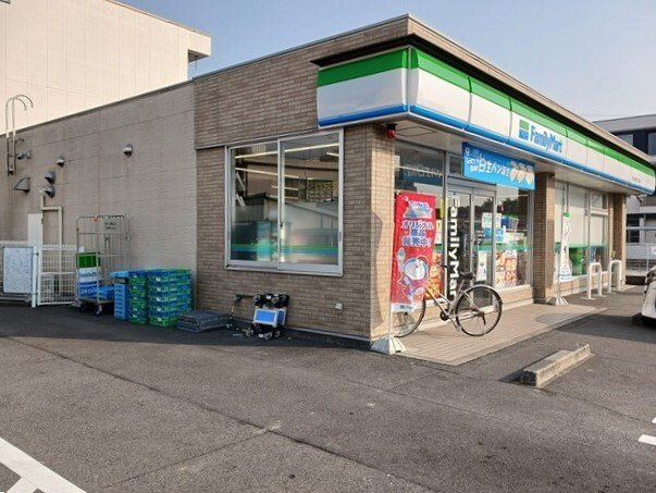 セレーノ　カーサの周辺|ファミリーマートまで540m