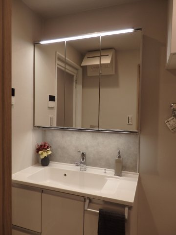 【独立洗面台】 | エバーグリーンパレス新宿