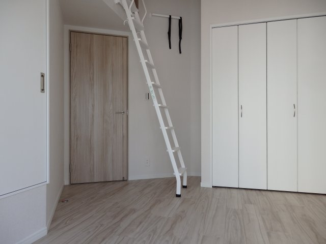 【洋室】 | エバーグリーンパレス新宿