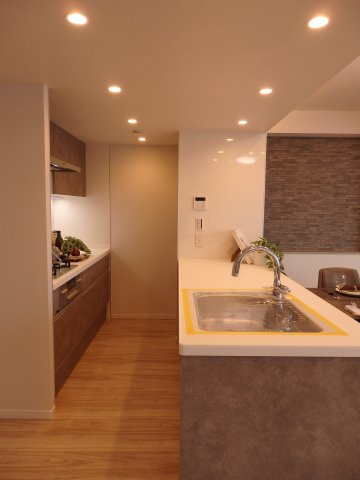 【キッチン】 | エバーグリーンパレス新宿