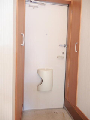 【玄関】 | ブリーズパレス