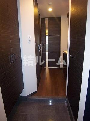 板橋区双葉町の賃貸マンションの玄関