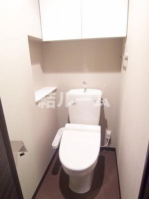 板橋区双葉町の賃貸マンションのトイレ