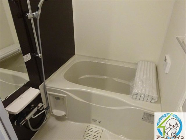 エルシオン・Fの浴室|パース写真