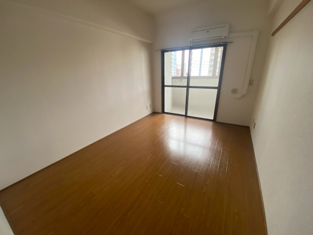 第3柴田ビルの居間・リビング