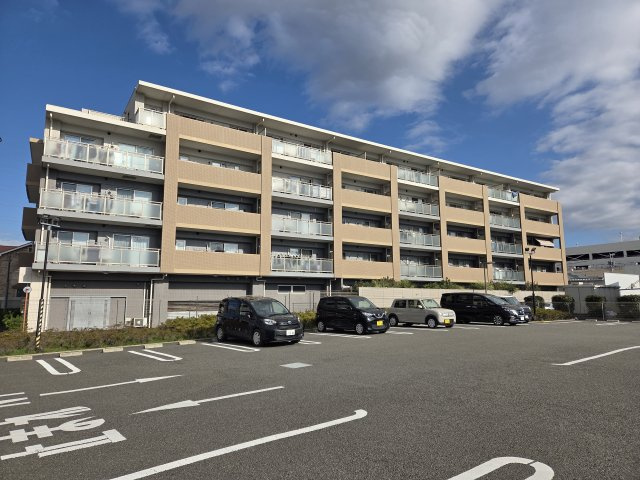センチュリー古淵の外観|南西向きで陽当り良好です
