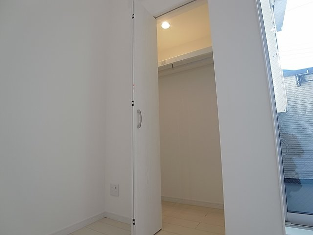 Maison De Istiklalの収納|ウォークインクローゼット