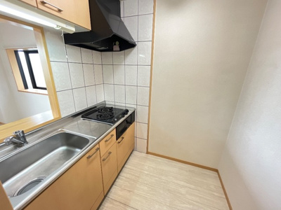 【キッチン】 | アーバンフォレスト