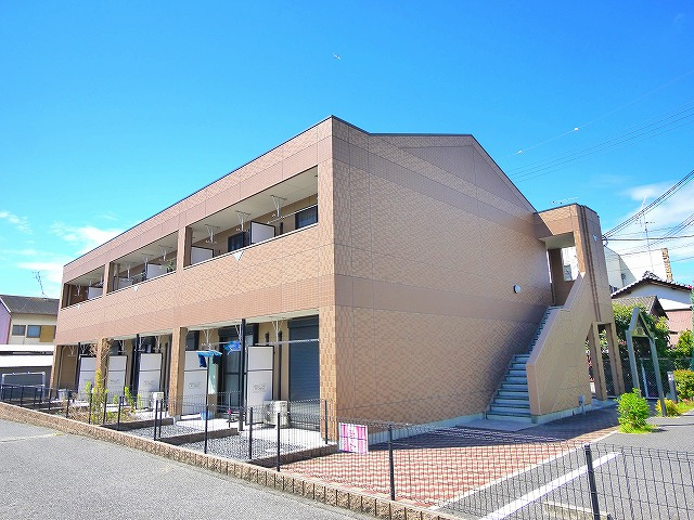 ゴールド・クレスト