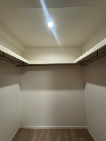 ジェイパーク北千住モナクレイスの収納|充実の収納スペースです