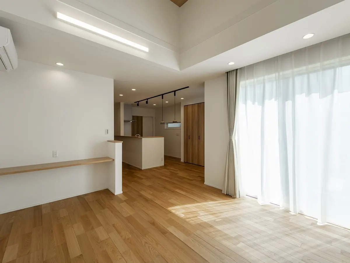 大津市下阪本２丁目２号地新築戸建の居間・リビング