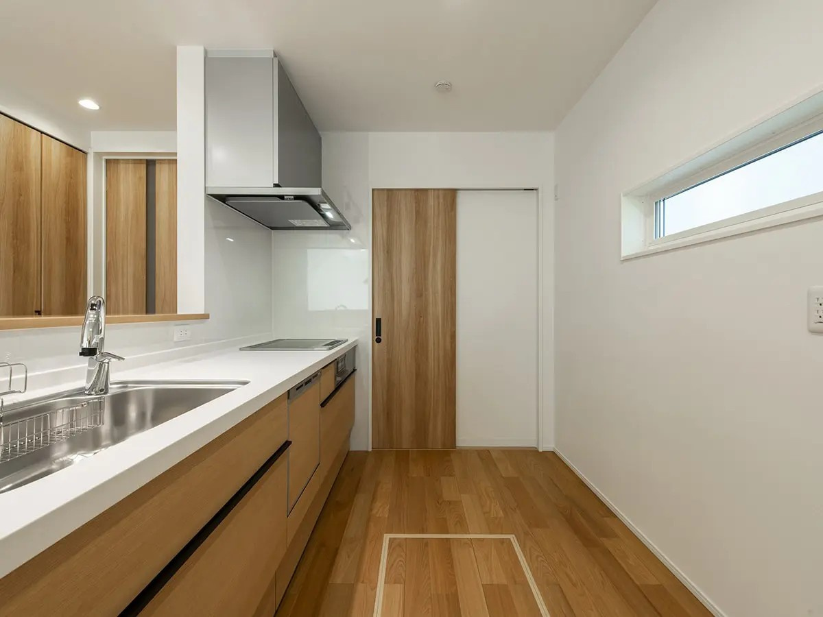 大津市下阪本２丁目２号地新築戸建のキッチン