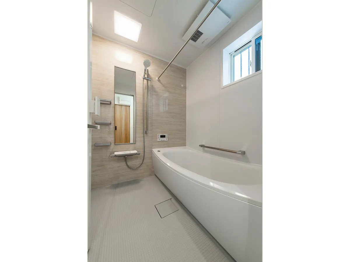 大津市下阪本２丁目２号地新築戸建の浴室