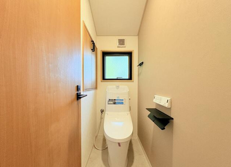 西東京市南町一丁目戸建のトイレ|トイレです