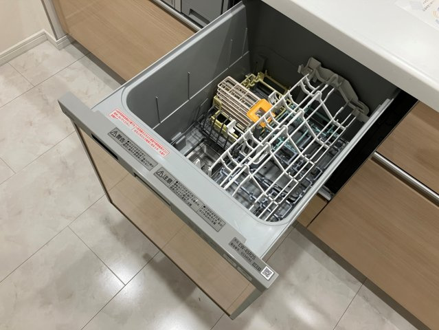 ベルドゥムール新越谷温泉のキッチン|食洗機です