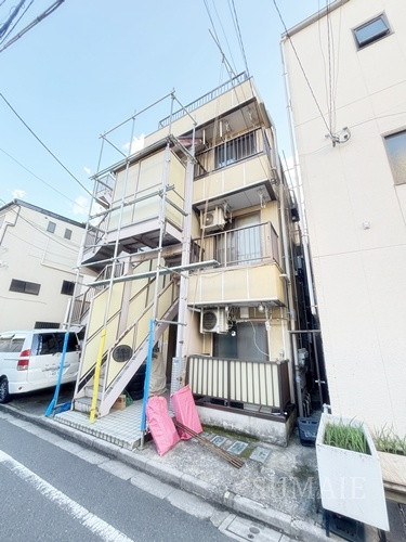 氏家ビルの外観|外観です