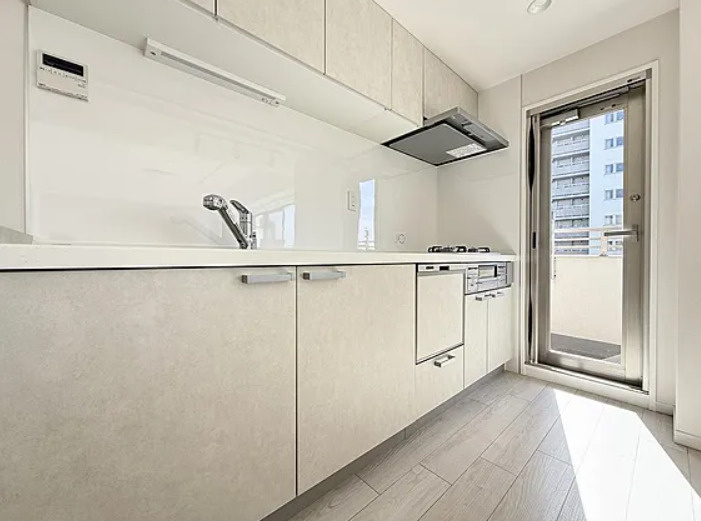 リーデンススクエア千葉のキッチン|きれいなキッチンです