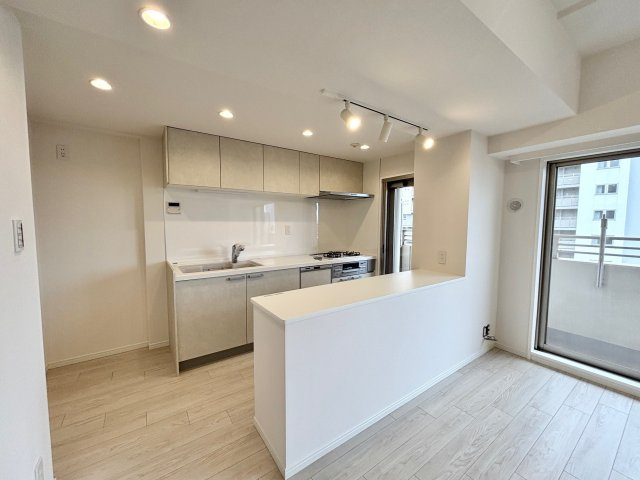 リーデンススクエア千葉の居間・リビング