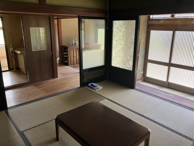 砺波市東保　中古住宅の和室