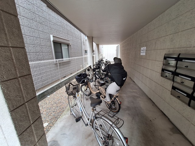 Ｎ・Ａ　ＰＬＡＺＡ　ＯＭＯＲＩ　Ⅲのその他共用部分|屋根付き駐輪場