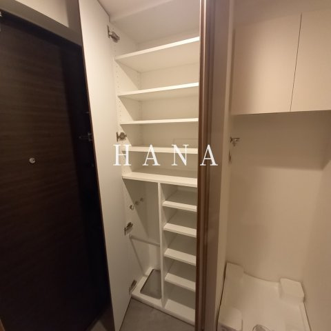 ザ・パークハビオ行徳駅前の収納