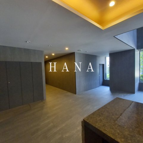 ザ・パークハビオ行徳駅前のロビー