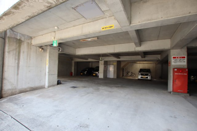 【駐車場】 | ラポール百舌鳥