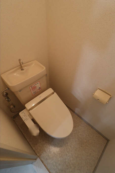 ハイツNINOWARI　A棟のトイレ