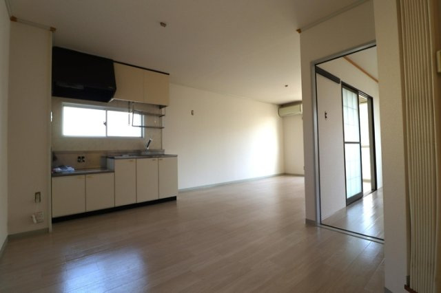 ハイツNINOWARI　A棟のキッチン