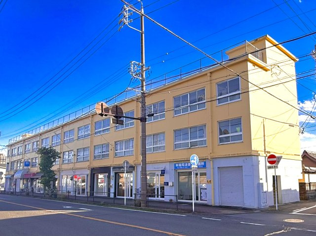 大運寺ビル貸店舗の外観