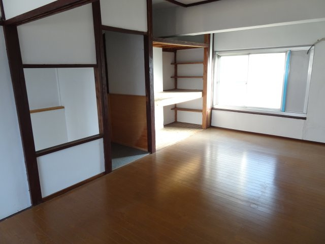 大運寺ビル貸店舗の収納