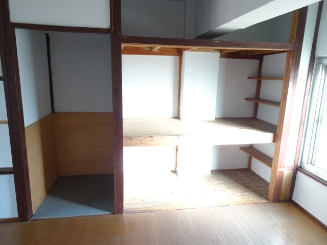 大運寺ビル貸店舗の収納