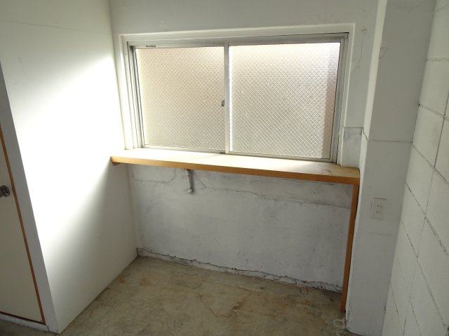 大運寺ビル貸店舗の収納