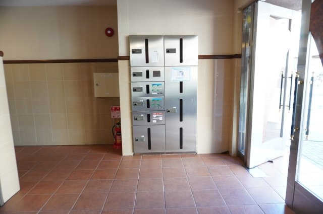 ベルドゥムール北越谷駅前の設備