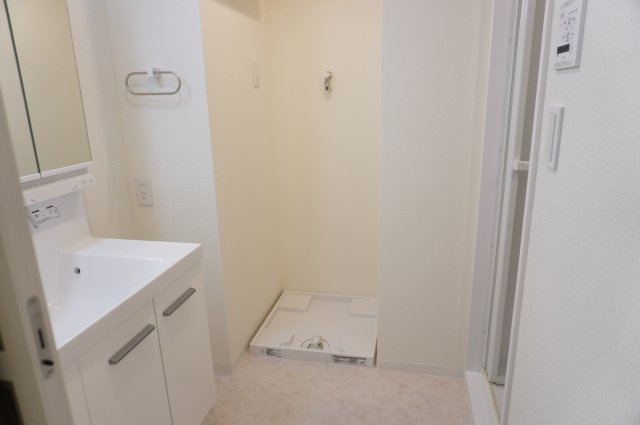 ベルドゥムール北越谷駅前のその他