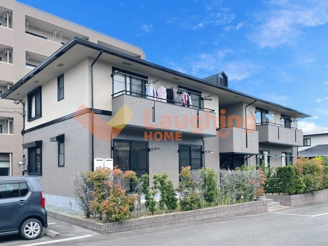 ファミールのエントランス