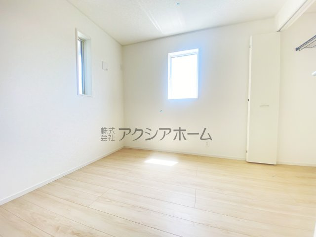 所沢市久米・全3棟　新築一戸建　1号棟　～駐車並列2台～の洋室|洋室　4.8帖