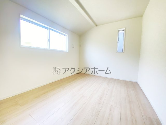 所沢市久米・全3棟　新築一戸建　1号棟　～駐車並列2台～の区画図|カースペースは並列2台可能。前面は協定通路になっているため車の出入りもしやすく便利です♪