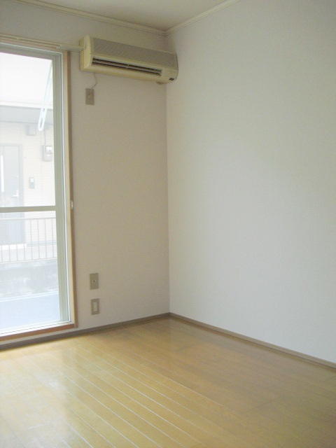 シティハイム　パンジーのその他|南向き日当り良好　レイアウトしやすい６帖