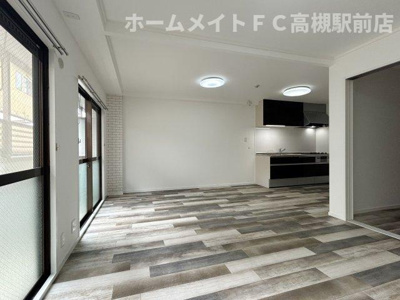 【居間・リビング】 | エスポワール寺本 | 同タイプ号室の写真です。