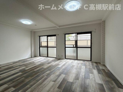 【居間・リビング】 | エスポワール寺本 | 同タイプ号室の写真です。