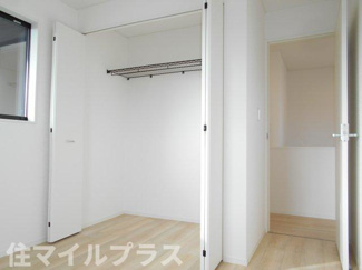 【洋室】 | 郡山市大槻町三角田新築一戸建て5棟 | 個人の部屋や寝室として使える洋室です