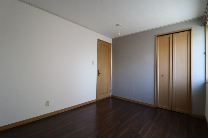 プリオールエフ　B棟の洋室