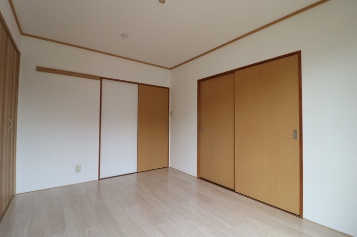 プリオールエフ　B棟の洋室