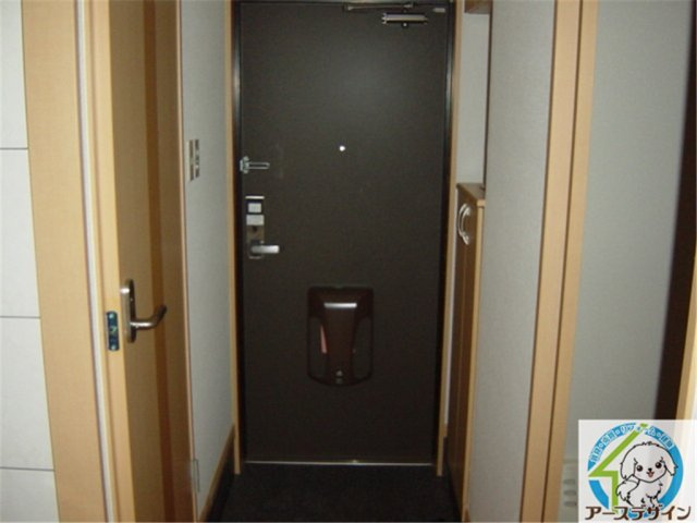 メゾン　ドゥ　シェリーの玄関|パース写真