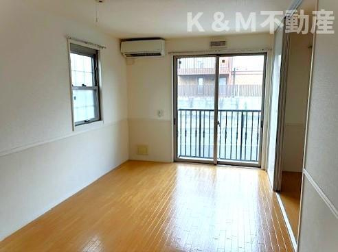 ウッドヴィレッジの居間・リビング|こちらの居間で趣味の時間をお楽しみください