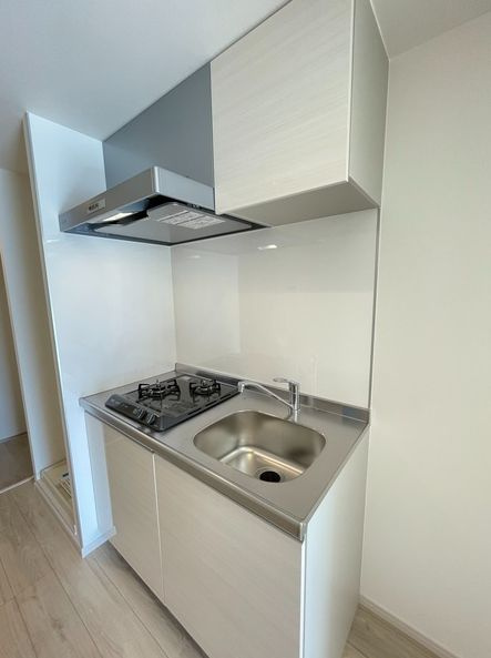 ヴィラ川口元郷のキッチン|別号室参考写真です。