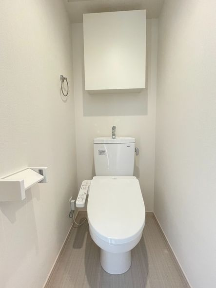 ヴィラ川口元郷のトイレ|別号室参考写真です。