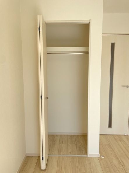 ヴィラ川口元郷の収納|別号室参考写真です。